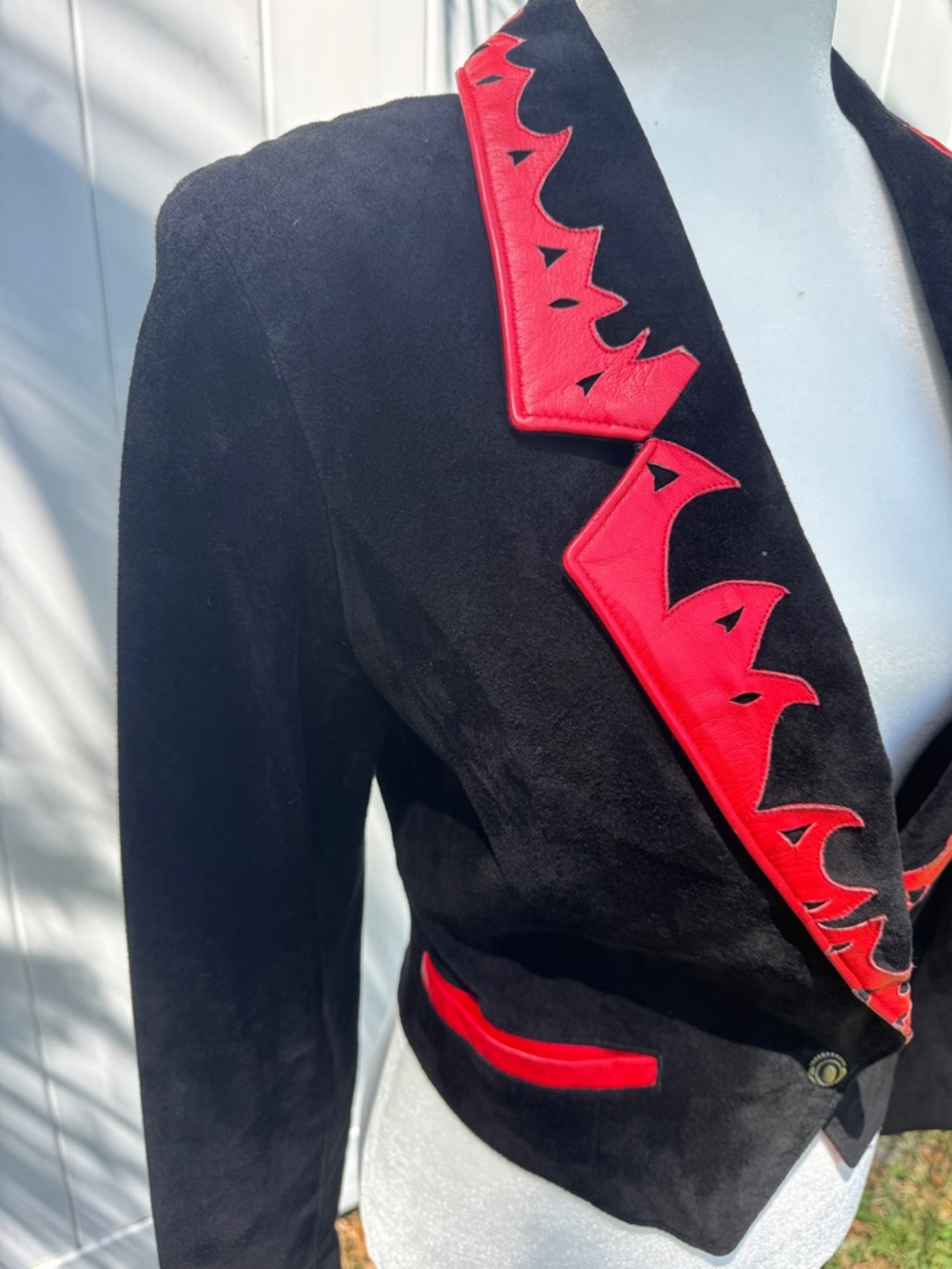 Michael Hoban Black Velvet Blazer with Red Trim - Picture 5 of 10